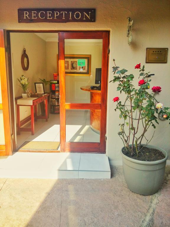 Dunton Guest House Johannesburg Exterior photo